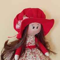 Bimba con cappello 